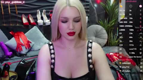 Snapshot of mistress_darsy chatting on 03/01/25, 09:07 Darsy online show from 03/01/25, 09:07