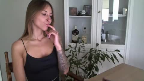 Snapshot of mistress_kasandrra chatting on 01/25/25, 12:16 Mistress Cassie - Cash online show from 01/25/25, 12:16
