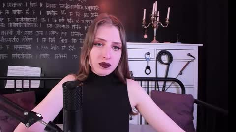 Snapshot of mistress_marlene chatting on 02/08/26, 07:12 Mistress Marlene online show from 02/08/26, 07:12