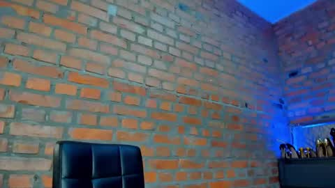 Snapshot of mistress_milana_ chatting on 01/02/25, 11:09 mistress_milana_ online show from 01/02/25, 11:09