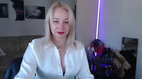mistress_milfa online show from 03/07/26, 08:11