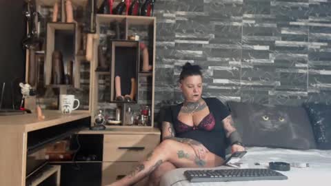 Mistress Mirybossy online show from 02/11/25, 05:37