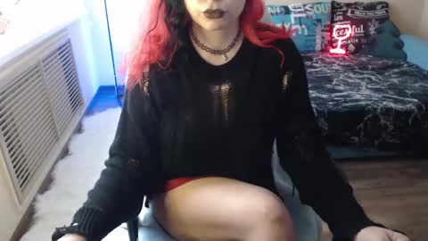 Snapshot of mistressbailey_x chatting on 01/18/25, 11:32 Miss Bailey online show from 01/18/25, 11:32