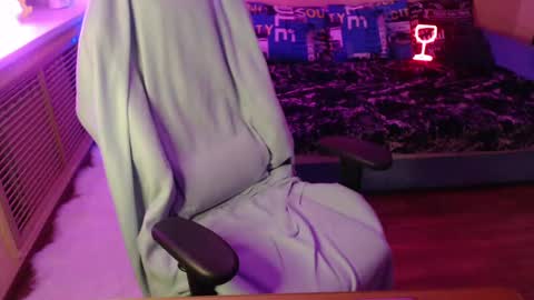 Snapshot of mistressbailey_x chatting on 01/28/25, 03:14 Miss Bailey online show from 01/28/25, 03:14