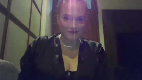 Snapshot of mistressdannydarko chatting on 03/29/26, 01:44 mistressdannydarko online show from 03/29/26, 01:44