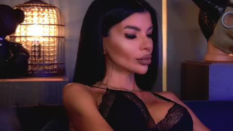 Elenia online show from 07/16/26, 01:06