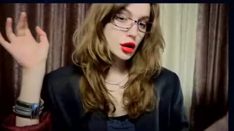 Snapshot of mistresselizy chatting on 07/02/26, 08:37 mistresselizy online show from 07/02/26, 08:37