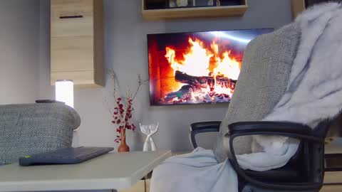 MitressEllie--Your Bratty Miss online show from 12/09/24, 08:44