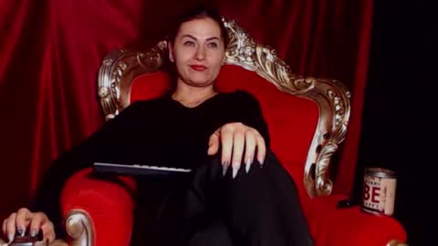 Snapshot of mistressfabiola chatting on 03/18/26, 06:44 Mistress Fabiola online show from 03/18/26, 06:44