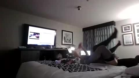 Snapshot of mistressjen44 chatting on 12/21/25, 01:46 mistressjen44 online show from 12/21/25, 01:46