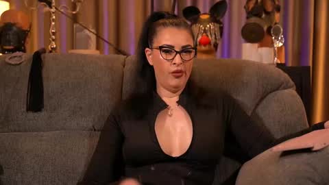 Mistress Kelly online show from 12/03/25, 08:51