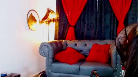 Mistresslombana online show from 07/06/26, 06:43