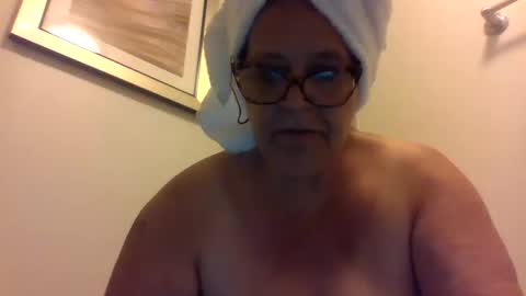 Snapshot of mistressmich623603 chatting on 10/12/25, 03:22 thick playful mistress new mature hornygranny online show from 10/12/25, 03:22