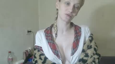 mistressmilly32 online show from 03/07/26, 10:45