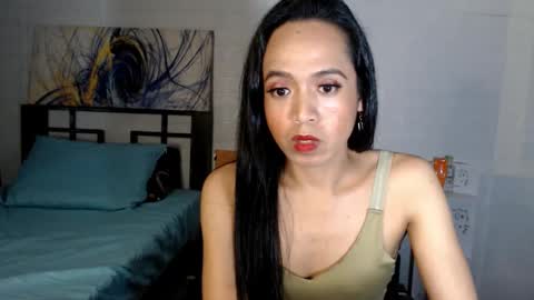 Snapshot of mistressnicoletrans chatting on 12/04/24, 10:24 SexyCutieNicole online show from 12/04/24, 10:24