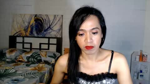 Snapshot of mistressnicoletrans chatting on 02/01/25, 01:09 SexyCutieNicole online show from 02/01/25, 01:09