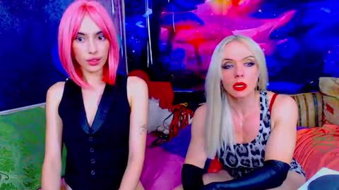 Snapshot of mistressnorma chatting on 09/20/25, 01:06 Mother of Dragons  or strapons not a charitable organization...is definitely not M--ther Teresa online show from 09/20/25, 01:06