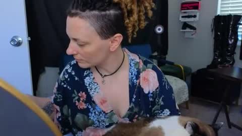 Mistress Quynn online show from 06/11/26, 08:51