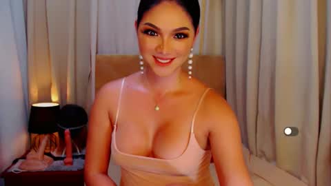 Leah online show from 12/05/24, 02:42