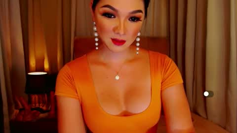 Leah online show from 12/20/24, 06:19