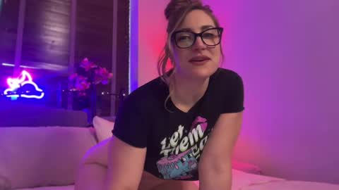 Miss X online show from 11/04/25, 05:12