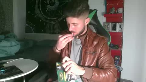 Snapshot of mistxss chatting on 01/06/25, 07:31 mistxss online show from 01/06/25, 07:31