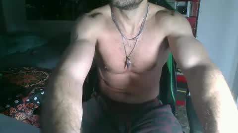 Snapshot of mistxss chatting on 03/08/25, 11:48 mistxss online show from 03/08/25, 11:48