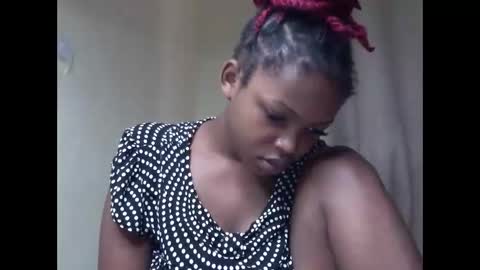 Snapshot of misty_shee chatting on 04/23/26, 01:13 misty_shee online show from 04/23/26, 01:13
