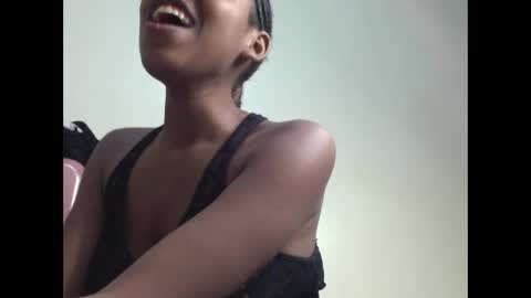 Snapshot of misty_shee chatting on 05/17/26, 10:17 misty_shee online show from 05/17/26, 10:17