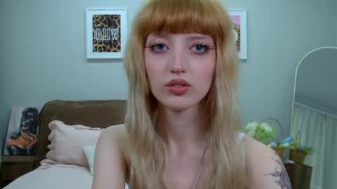 Misty online show from 04/18/26, 07:07