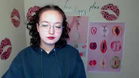 Aria online show from 11/25/25, 07:08