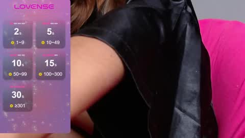 Snapshot of mitchwilson1 chatting on 02/20/25, 03:23 mitchwilson1 online show from 02/20/25, 03:23