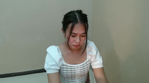 Snapshot of mitsuri_yuki chatting on 02/13/25, 08:48 Mitsu online show from 02/13/25, 08:48