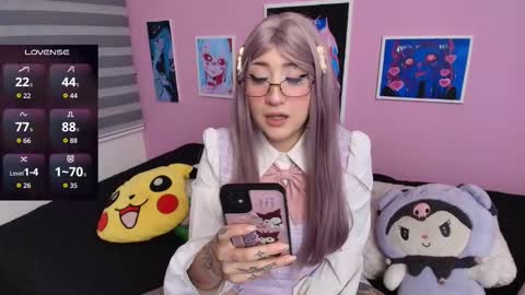  Miwa Violet  online show from 09/22/25, 12:12