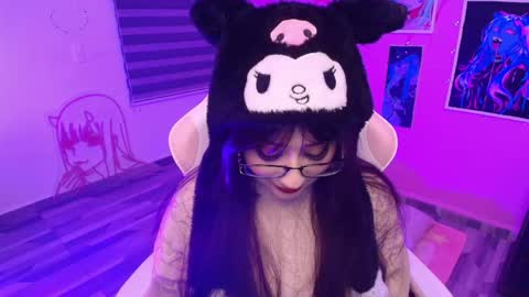 Snapshot of miwaviolet chatting on 05/27/26, 03:58 Miwa Violet online show from 05/27/26, 03:58
