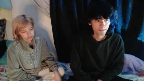 Snapshot of mixipeach chatting on 05/28/26, 09:17 Naomi and Nekorii online show from 05/28/26, 09:17