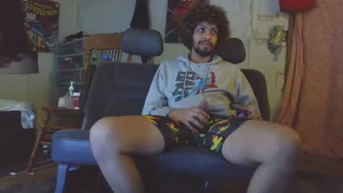 Snapshot of mixxychocolate chatting on 02/03/26, 03:17 Deanthony online show from 02/03/26, 03:17