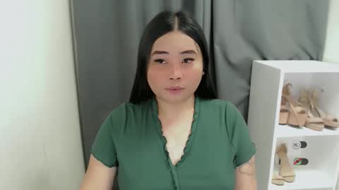 Snapshot of miya_licious chatting on 04/04/26, 06:00 cassie marie online show from 04/04/26, 06:00