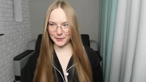 Miya online show from 01/19/25, 10:17