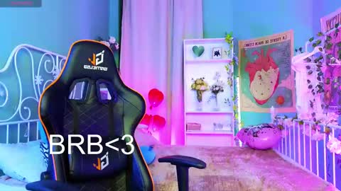 Mizuki online show from 02/17/25, 03:15