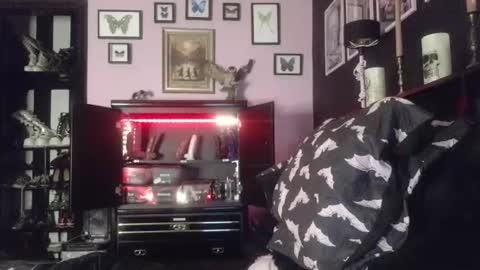 Mizz Bonez online show from 05/03/26, 08:42