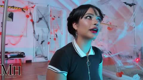 Snapshot of mizzhell_ chatting on 10/29/25, 03:36 mizzhell_ online show from 10/29/25, 03:36