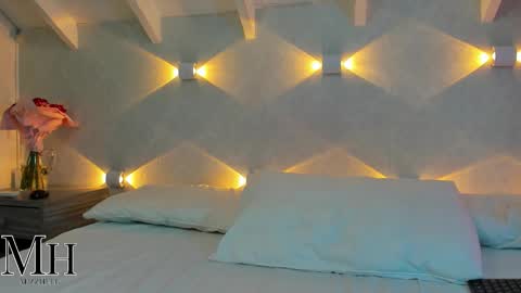 Snapshot of mizzhell_ chatting on 11/01/25, 01:02 mizzhell_ online show from 11/01/25, 01:02