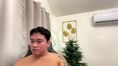 Snapshot of mj_xx7828 chatting on 11/24/25, 02:50 Michole Jay online show from 11/24/25, 02:50