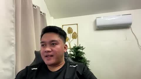 Snapshot of mj_xx7828 chatting on 11/30/25, 04:22 Michole Jay online show from 11/30/25, 04:22