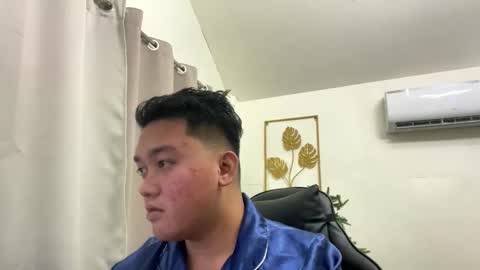 Snapshot of mj_xx7828 chatting on 12/01/25, 01:49 Michole Jay online show from 12/01/25, 01:49