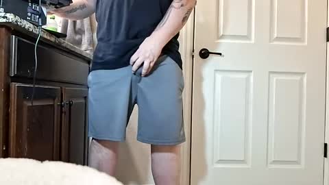 hoodyhoo online show from 02/12/26, 07:36