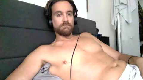 Hrny Lat  .. online show from 10/18/25, 07:25