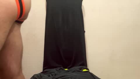 Snapshot of mlcloud chatting on 09/19/25, 02:35 MLclouD online show from 09/19/25, 02:35