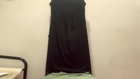 Snapshot of mlcloud chatting on 12/03/25, 06:43 MLclouD online show from 12/03/25, 06:43